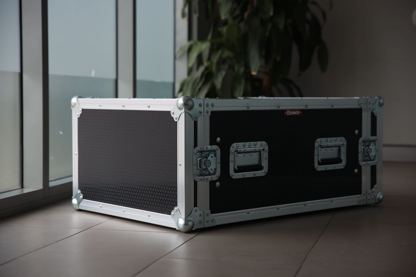 8Ru Floatation Rack Case