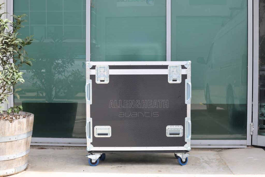 Road Case For Allen &Amp; Heath Avantis Audio Console 2 Road Case For Allen &Amp; Heath Avantis Audio Console