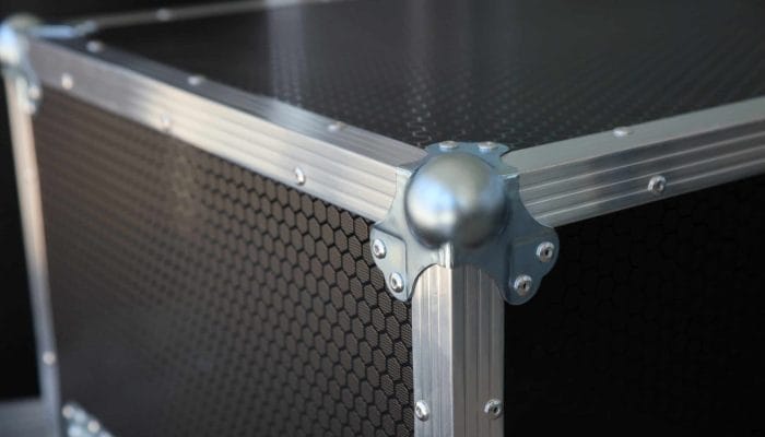 Armor C3102B 3-Legged Large Ball Corner With 30Mm Offset, 1.4Mm Thickness 2 Armor C3102 Large Ball Corner With 30Mm Offsets
